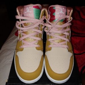 Air Jordan 1's WBGG